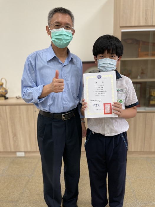 恭喜本校學生榮獲教育部國民及學前教育署111年度 Cool English口說高手獎！圖片